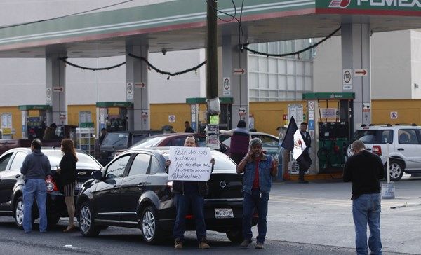 Diversas manifestaciones se registran en la CDMX por gasolinazo