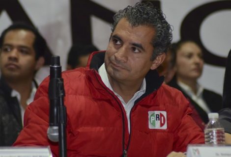 Alza en gasolinas no influirá en resultados electorales, asegura Ochoa Reza