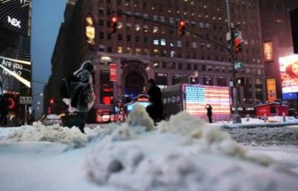 Casi 6 mil vuelos cancelados en noreste de Estados Unidos por tormenta invernal
