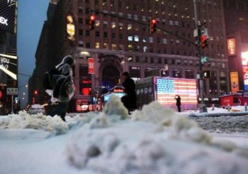 Casi 6 mil vuelos cancelados en noreste de Estados Unidos por tormenta invernal